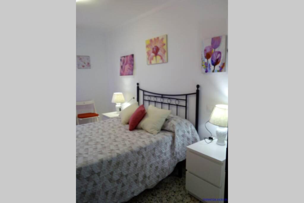 Fabulosa Casa De Vacaciones Junto Al Mar Torrox Exterior foto